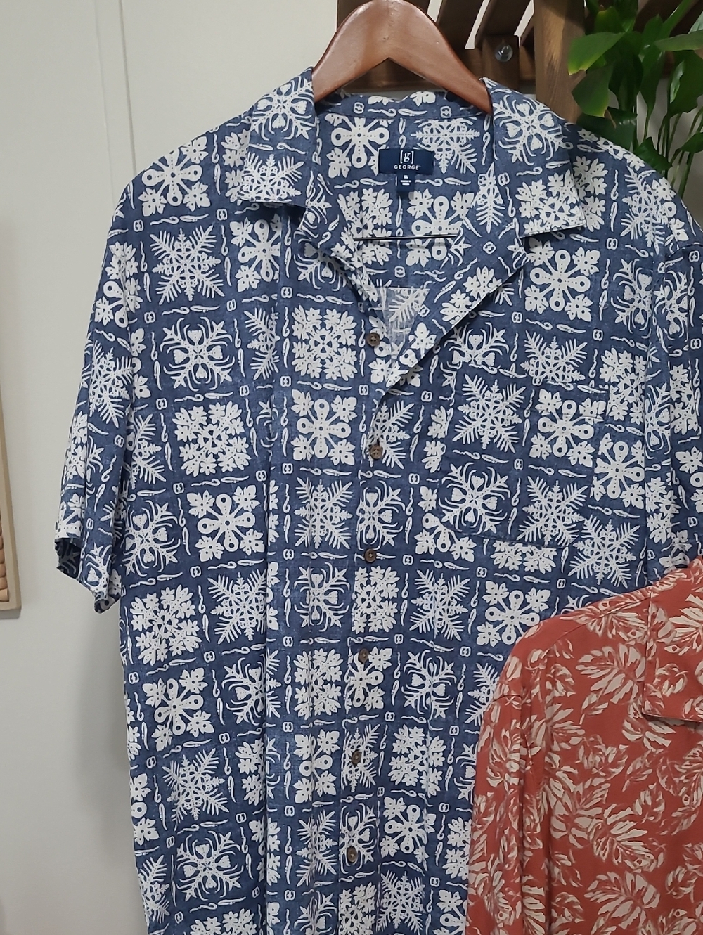 Bundle of Men's Shirts - Picture 2 of 10